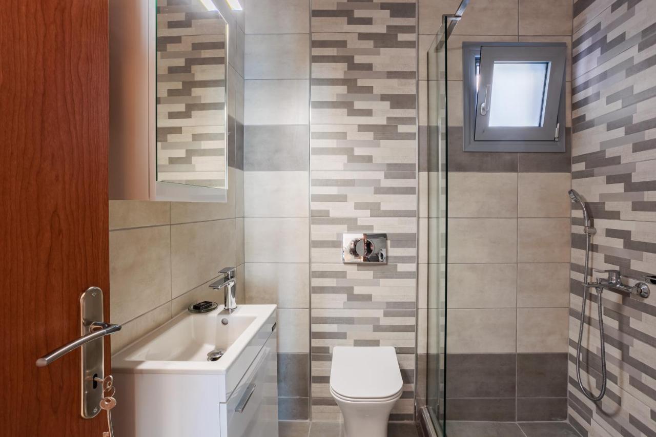 Georgia Seaview Apartment B2 カラマタ エクステリア 写真